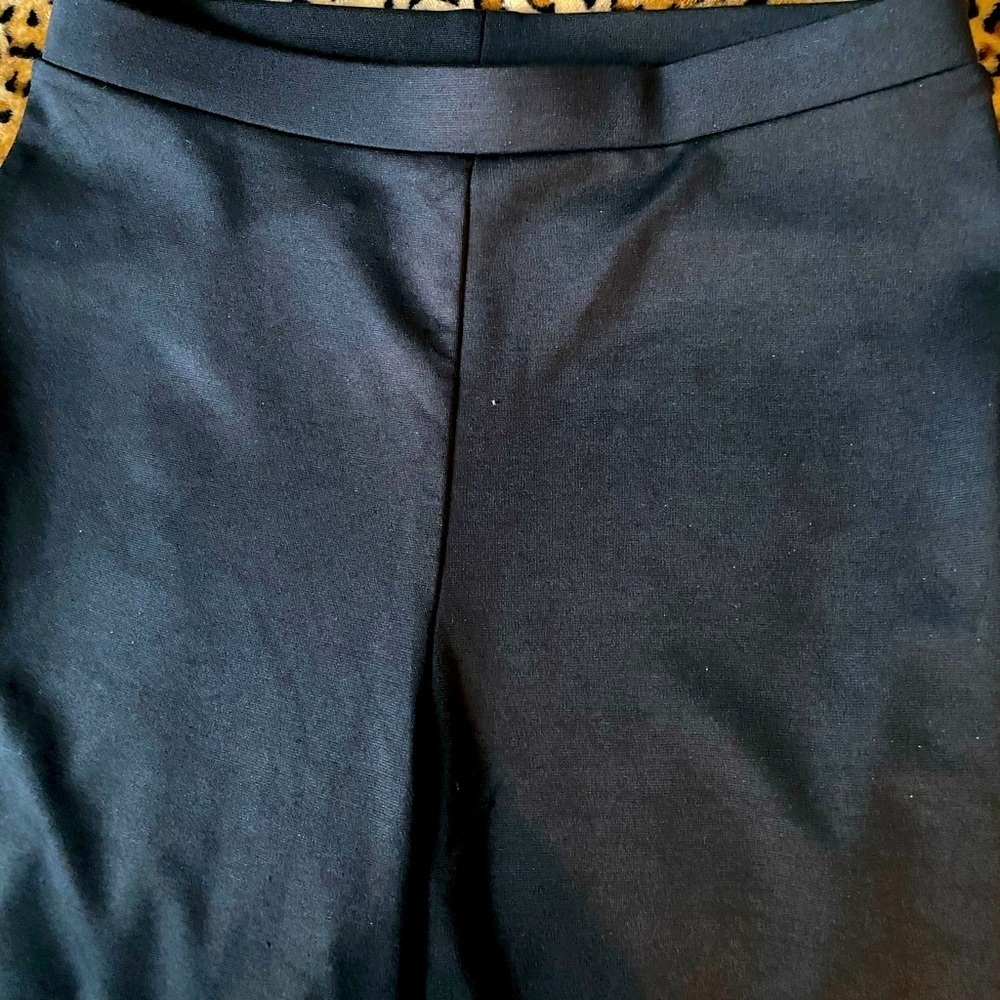 Black stretch flare pants leggings poly spandex elastic waist pull on New Med
C - Picture 4 of 7